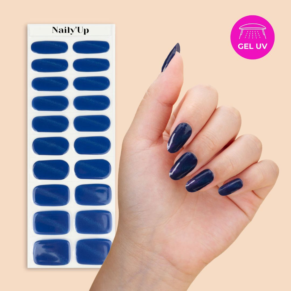 ongle en gel - Bleu Cat Eye